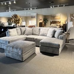 Light Grey 2pc Chaise Sectional Couch