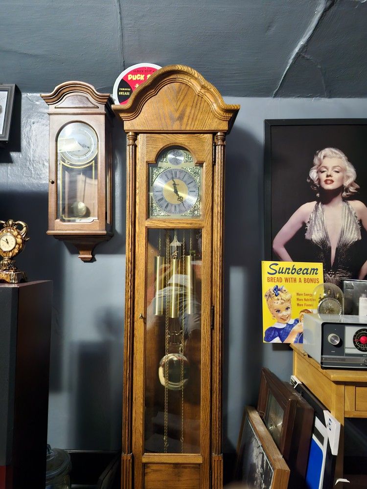Grandfather Clock 