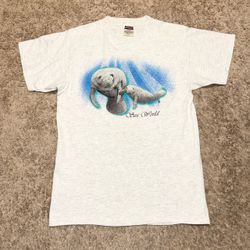 Sea World Vintage Y2K San Diego Aquarium Animals Graphic Tultex T Shirt Adult M
