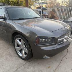 08 Dodge Charger Dub Edition Parts Car