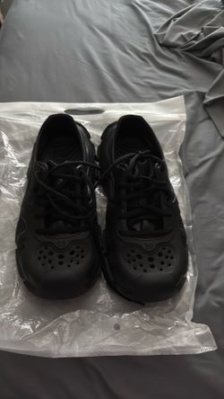 Slip on shoes