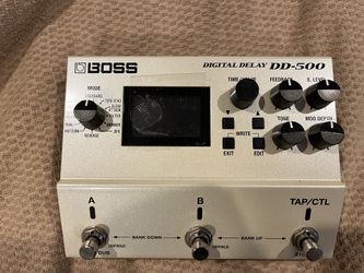 Boss DD-500 delay guitar effects pedal