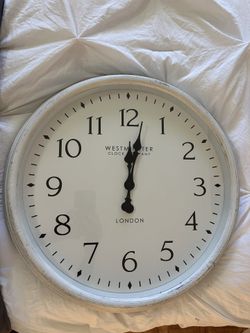 Clock/White Distress