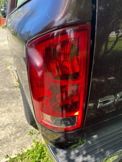 2002-2006 Dodge Ram 1(contact info removed) 3500 OEM Tail Lights Pair