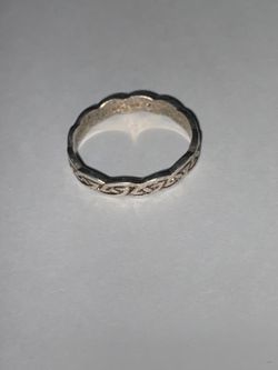 925 STERLING SILVER RING SIZE 7