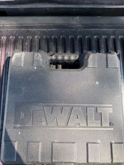 DeWalt Nailer w/Hard Tool Case