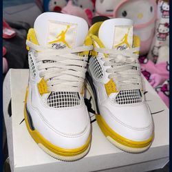 Air Jordan 4s Retro 