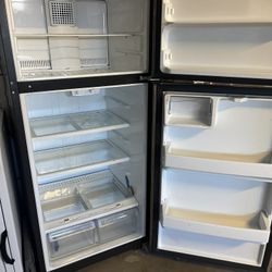 GE refrigerator 