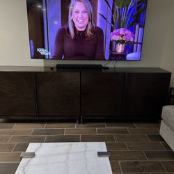 2 Cabinet/wine Cabinet Or Tv Stand 