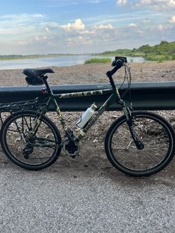 Smith & Wesson Mountain Bike