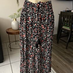 New Flowers Long Skirt Size Medium (but Has Could Fit L)