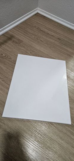 Paint canvas