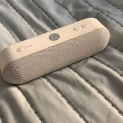 Beats Pill +