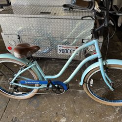 3G GGG Vintage Style.  Beach Cruiser.   Very Clean Bike 7speed 