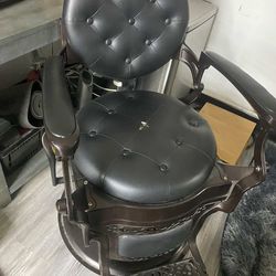 Reclining barber chair