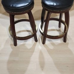 2 Wooden Bar Stools