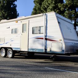 Tahoe Travel Trailer 