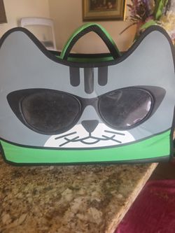 Cat carrier