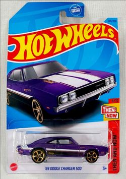 HOT WHEELS 69 DODGE CHARGER