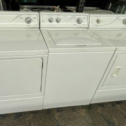 Speed Queen Set Washer And Dryer Electric Or Gas 