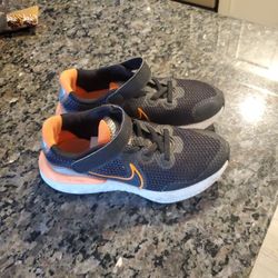 Boys Nike Sneakers size 13
