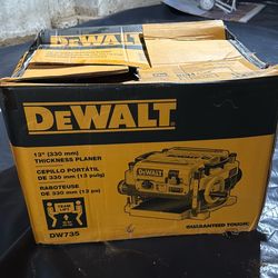 Thickness Planer 13” Dewalt
