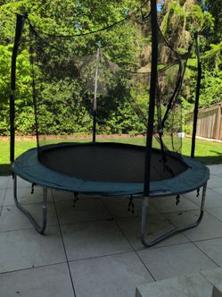 Trampoline 10ft