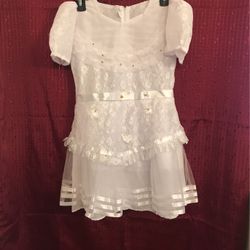 White Girls Dress Size Medium 7/8