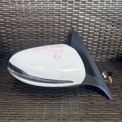 2015 2016 2017 2018 2019 2020 Mercedes-Benz C300 Right Passenger Side Door Mirror OEM