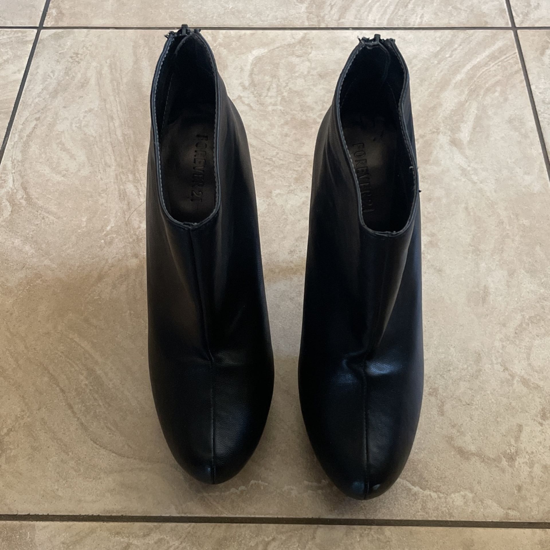 Black Ankle Boots - 9.5