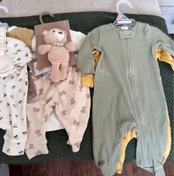 Baby clothes