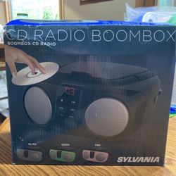New Sylvania, Cd, radio, boombox.
