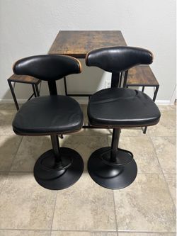 2 adjustable height barstools