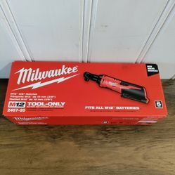 M12 Milwaukee Lithium-Ion Cordless 3/8 in. Ratchet (Tool-Only)