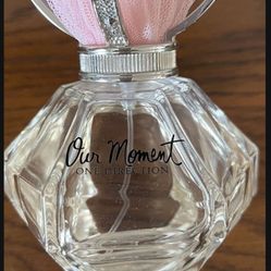 It’s Very Good 4floz perfume for women’s made by One Direction Called Our moment 