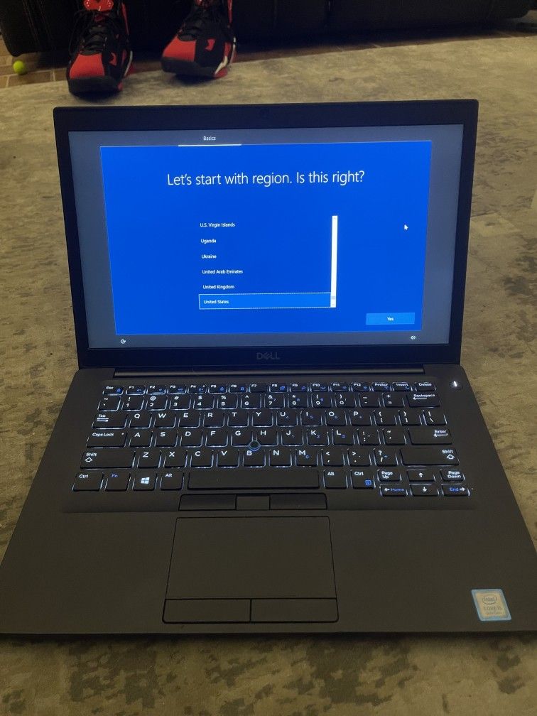 Latitude 7490 Laptop