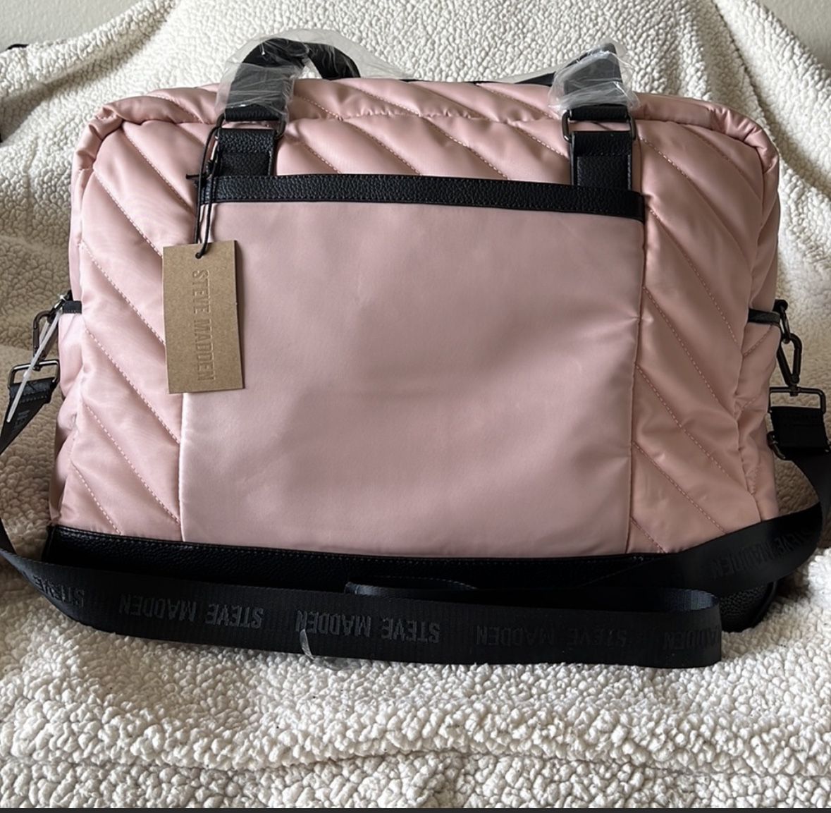 steve madden duffle for Sale in Duluth, GA - OfferUp