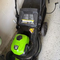 Greenworks 40V Mower - Tool Only