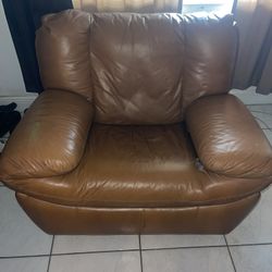 Sofa And Chair (Moving Come Get It)