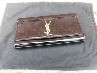 Authentic YSL patent leather Kate clutch