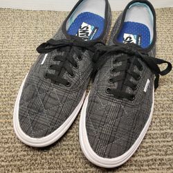 Vans Comfy Cush Sneakers - NEW! Men's 9 Women's 10.5.