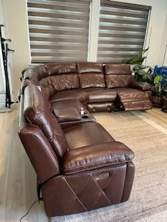 New Top Grain Real Leather 6 Pc Sectional Sofa With Three Power Recliners And Three Power Headrests