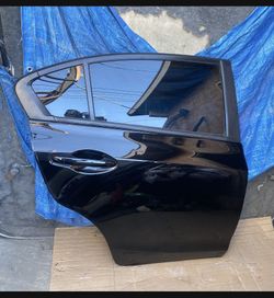 Honda Civic Door Right Rear 12thru/15 Black Complete 