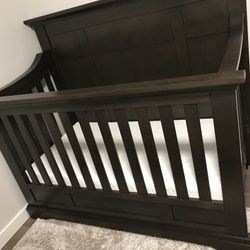 Crib ( Baby And Toddler )