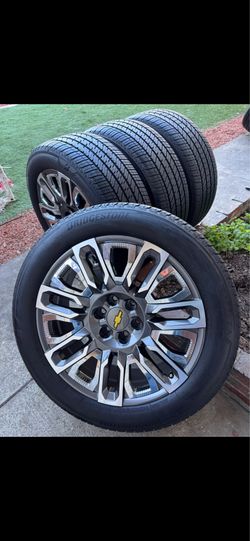 Chevy Silverado rims and tires wheels 22 inches ultimate edition