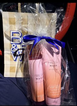 New Fresh Musk Bath and Body Works Set