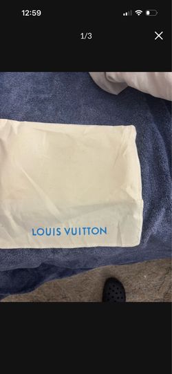 Bag for sale do have the box as well