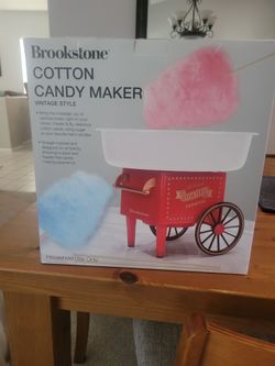 Cotton candy maker
