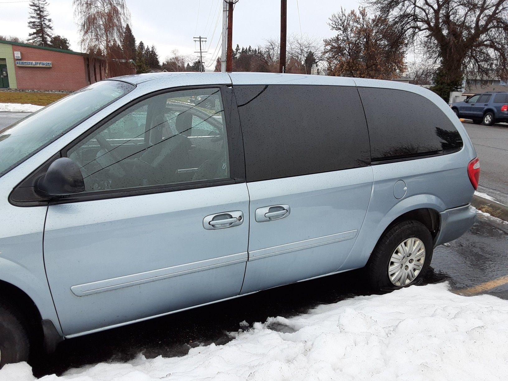 2005 Chrysler Town & Country