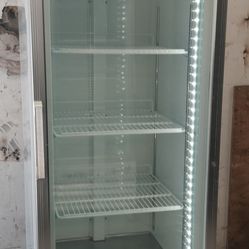 Freezer. Commercial 1 Door Glass Display Freezer Merchandiser. Frozen Foods